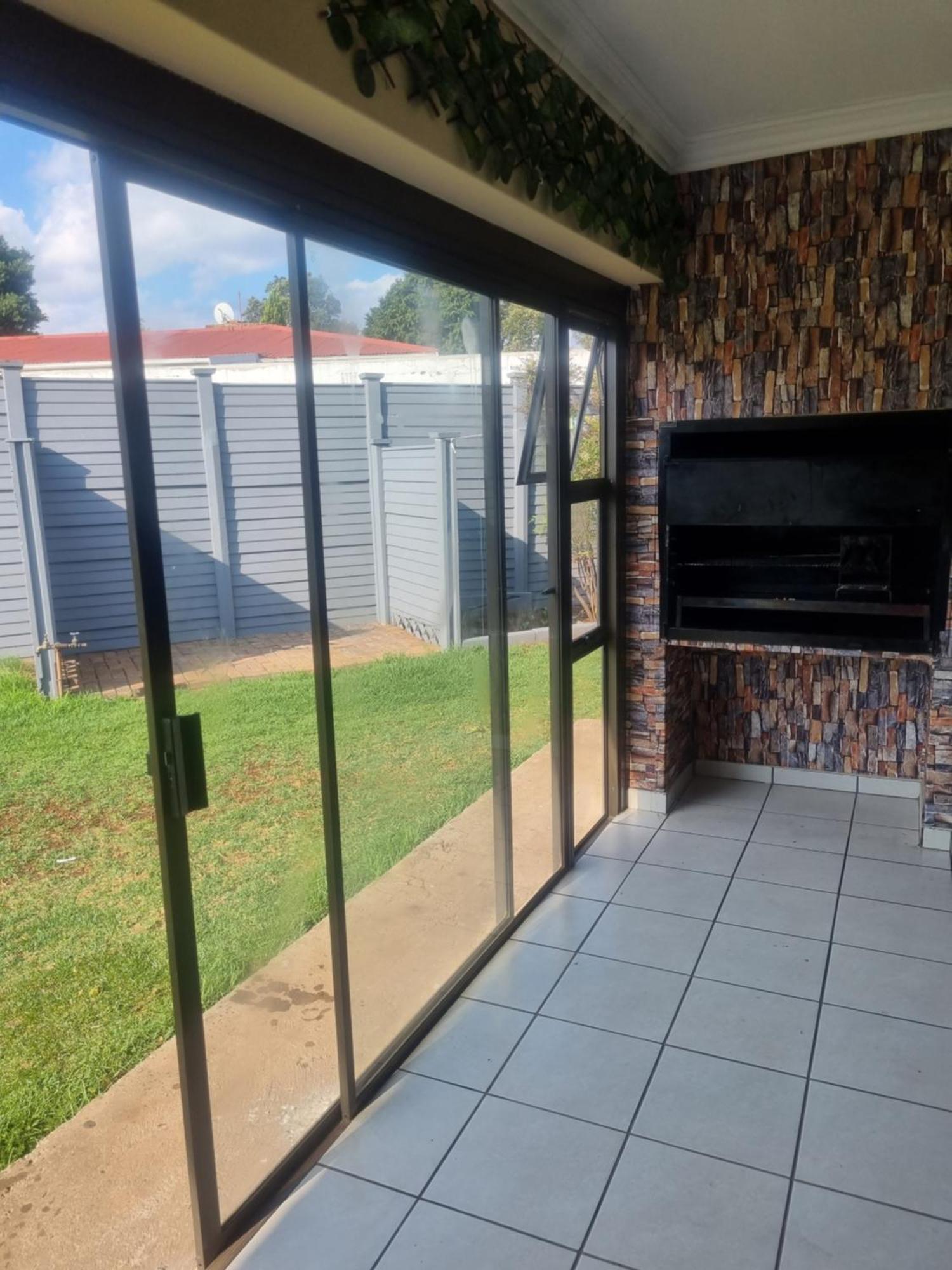 Jazreel B&B Vanderbijlpark Exterior foto